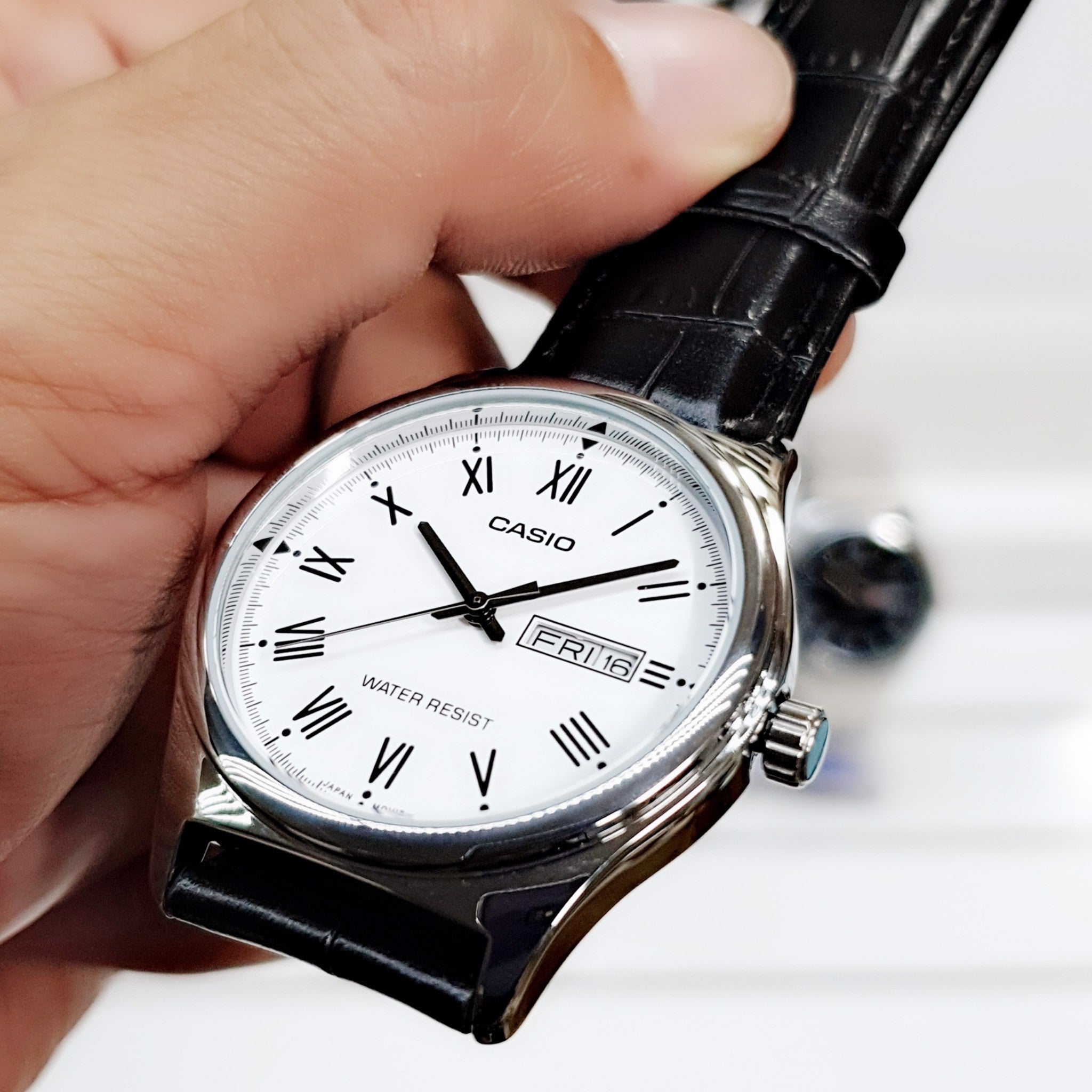 Casio MTP-V006L-7BUDF Wristwatch for men