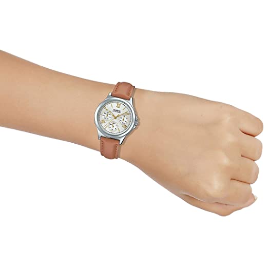 Casio Analog Silver Dial Women's Watch-LTP-V300L-7A2UDF (A1703) Secondary image