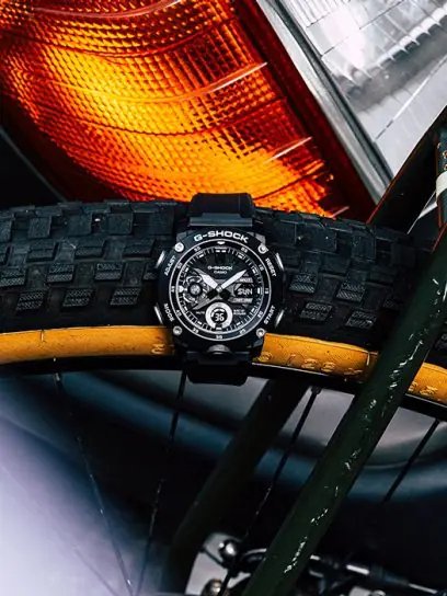 Casio G - Shock GA - 2000S - 1ADR Carbon Core Guard Mens Watch - Zamana.pk