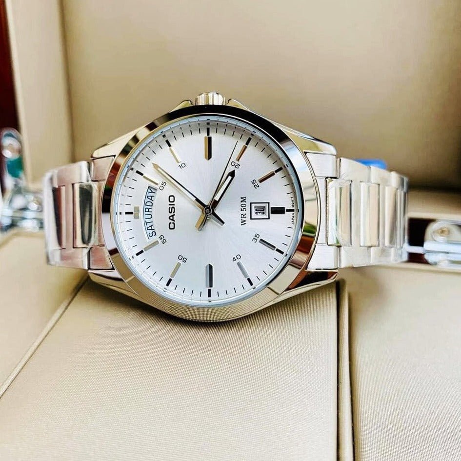 Casio MTP - 1370D - 7A2VDF Mens Quartz WR50m Day Date Analog Casual Watch - Zamana.pk Main image