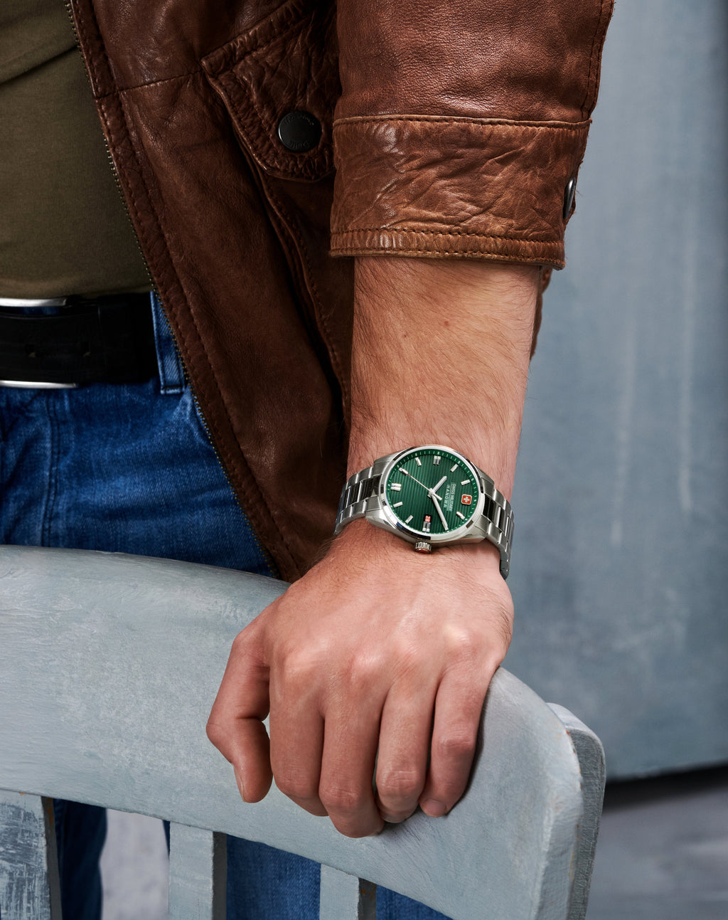 Swiss Military Hanowa SMWGH2200105 Gents Watch - Zamana