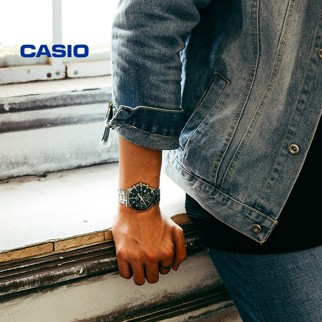Casio Edifice Chronograph Black Dial Men's Watch - EFV-540D-1A9VUDF